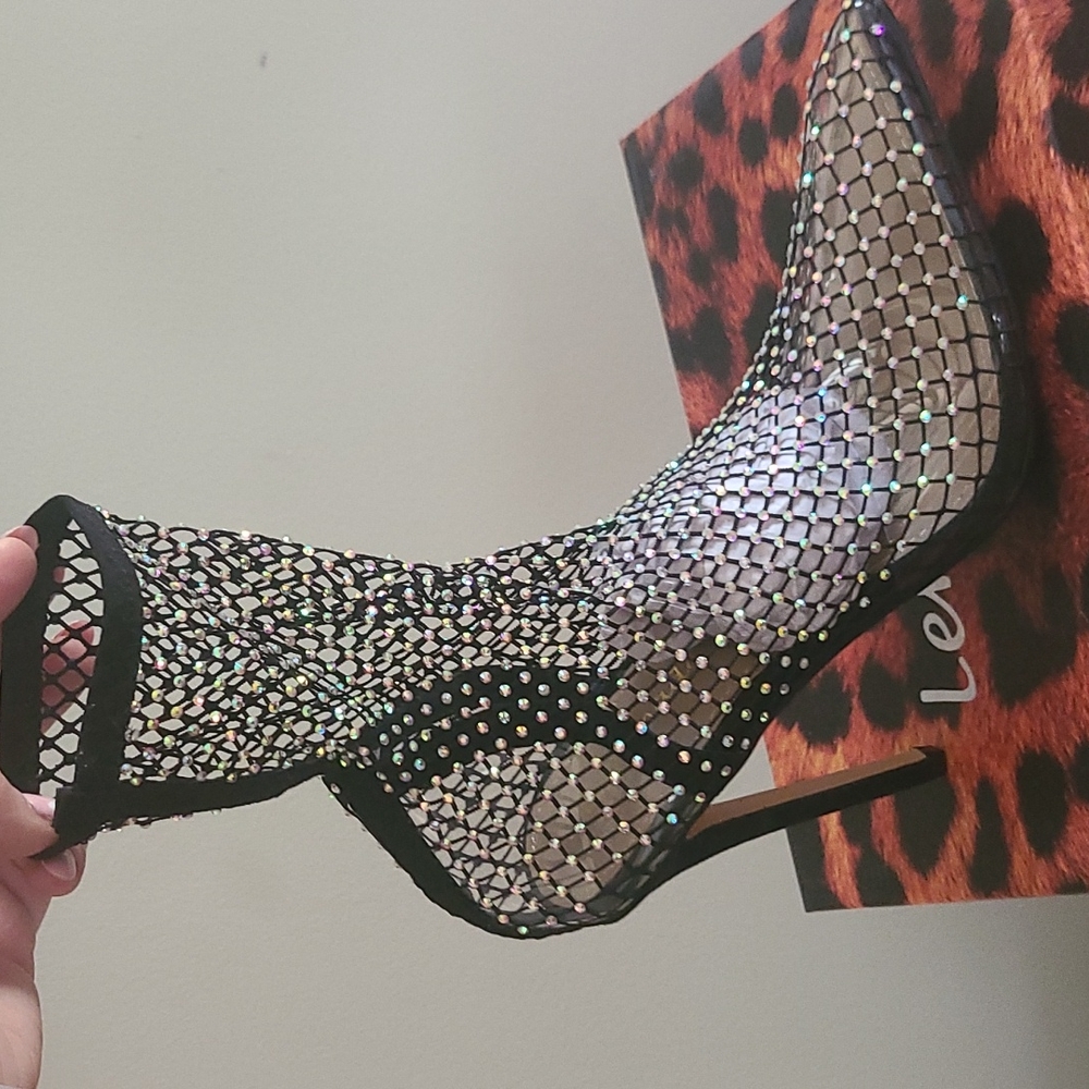 Rhinestone Mesh Heel Boots · Sock design · Fishnet mesh - Size 7.5